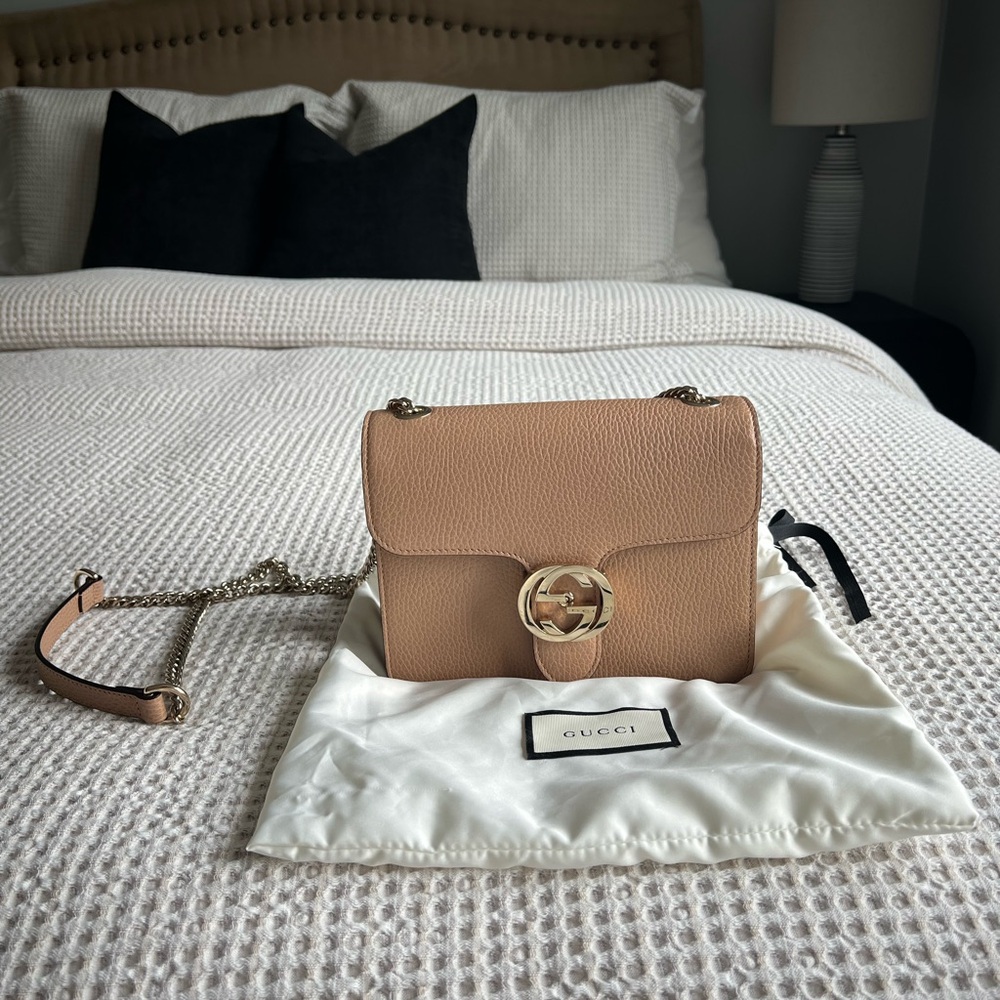 Gucci Crossbody/Shoulder Bag with Gold Chain